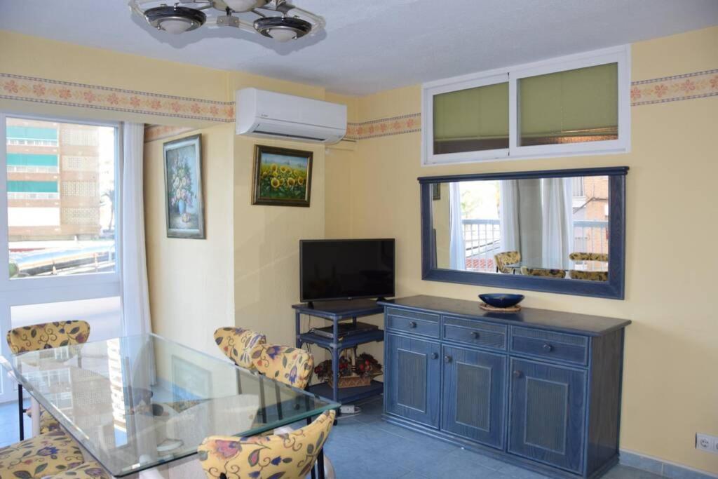 Apartamento en el Paseo Marítimo de Benidorm Exterior foto